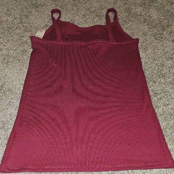 ❄️Maroon Sleeveless Camisole Top #D - Picture 4 of 5